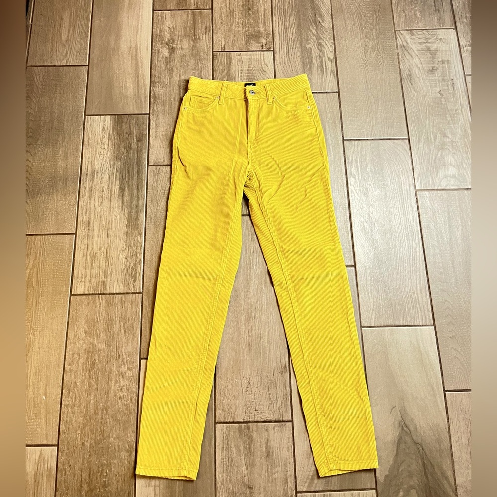 BDG Urban Outfitters yellow corduroy mom high-rise pants in the size 24